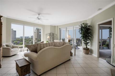 4191 Bay Beach Ln 253, Fort Myers Beach FL - photo 10 of 37