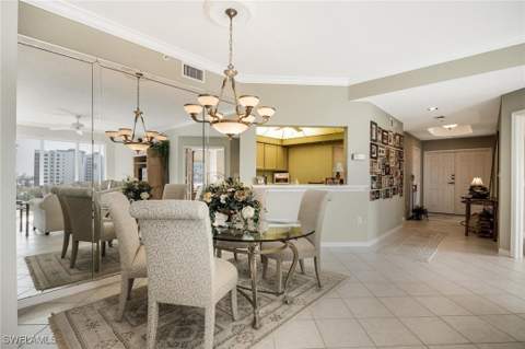 4191 Bay Beach Ln 253, Fort Myers Beach FL - photo 9 of 37