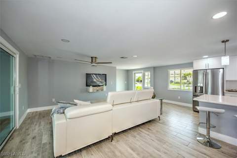 16 Palmview Blvd, Fort Myers Beach FL - photo 10 of 43