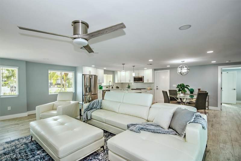 3 bedroom SingleFamilyResidence at 16 Palmview Blvd, Fairview Isles, Fort Myers Beach — photo 4