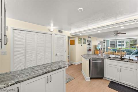 979 E Gulf Dr D441, Sanibel FL - photo 9 of 28