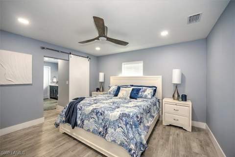 127 Albatross St, Fort Myers Beach FL - photo 8 of 39