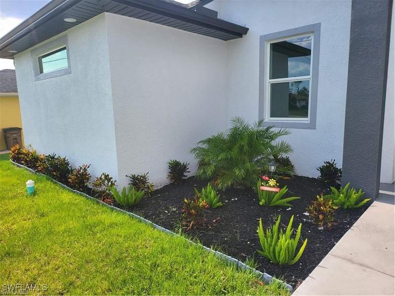 3 bedroom SingleFamilyResidence at 2815 Van Buren Pkwy, Cape Coral, Cape Coral — photo 3