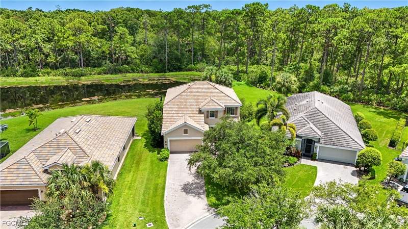 4 bedroom SingleFamilyResidence at 3268 Aralia Ct E, Hampton Lakes, Alva — photo 4