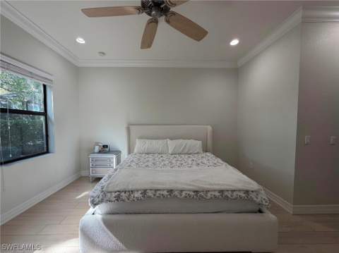 3195 Pacific Dr, Naples FL - photo 11 of 24