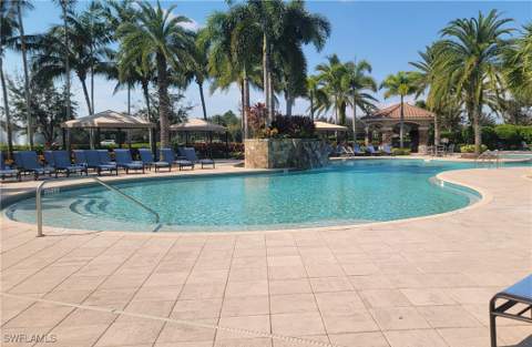 3195 Pacific Dr, Naples FL - photo 22 of 24