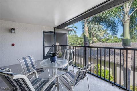 8600 Naples Heritage Dr 526, Naples FL - photo 6 of 50