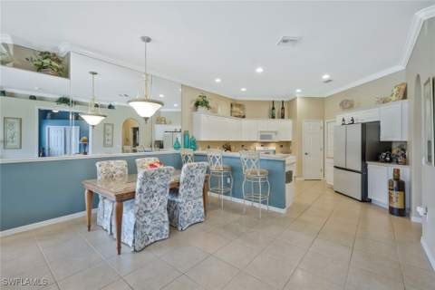 12732 Fox Ridge Dr, Bonita Springs FL - photo 10 of 34