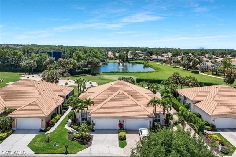 3 bedroom Attached at 12732 Fox Ridge Dr, Hunters Ridge, Bonita Springs — photo 3