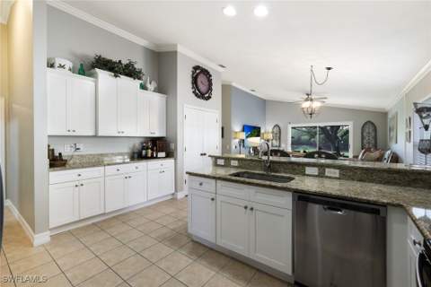 8937 Fawn Ridge Dr, Fort Myers FL - photo 9 of 43
