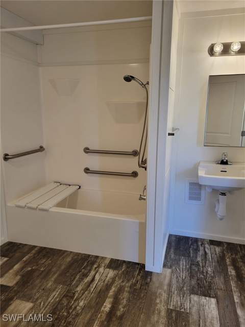 8019 Grady Dr, North Fort Myers FL - photo 18 of 24