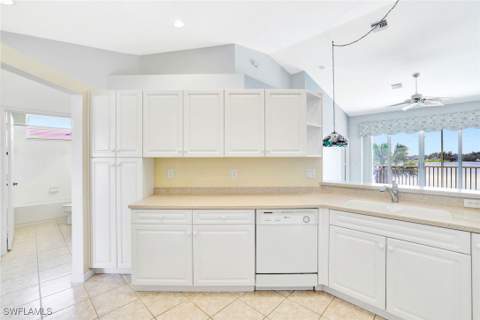 25061 Peacock Ln 201, Naples FL - photo 7 of 21