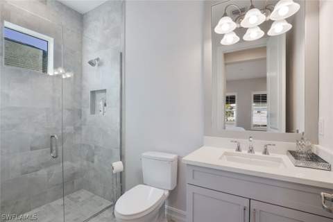 14327 Laguna Springs Ln, Naples FL - photo 19 of 36