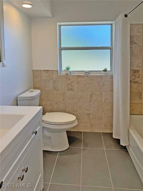 5201 Pocatella Ct, Cape Coral FL - photo 23 of 36