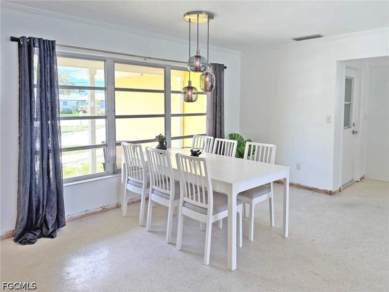 2 bedroom SingleFamilyResidence at 5201 Pocatella Ct, Cape Coral, Cape Coral — photo 5