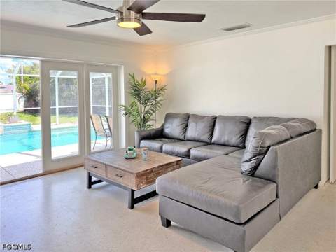 5201 Pocatella Ct, Cape Coral FL - photo 6 of 36