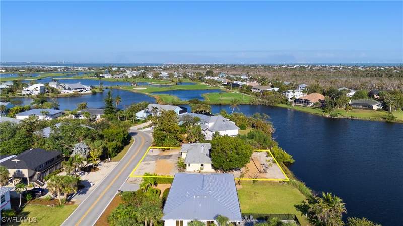 2 bedroom SingleFamilyResidence at 1457 Sand Castle Rd, The Dunes Sanibel Island, Sanibel — photo 4