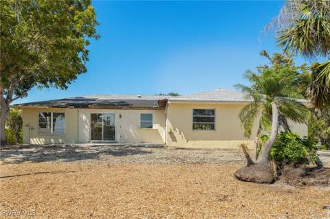 1457 Sand Castle Rd, Sanibel FL - photo 6 of 41