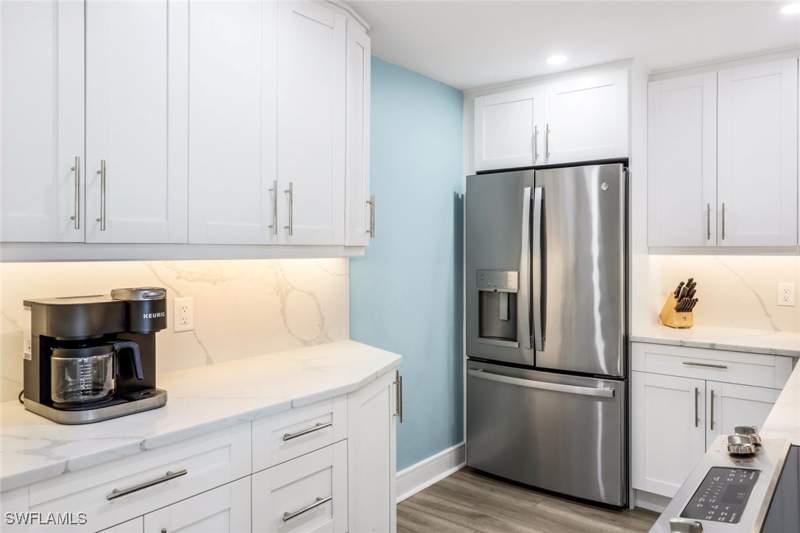 2 bedroom Condominium at 4005 Gulf Shore Blvd N 404, Gulfside, Naples — photo 3