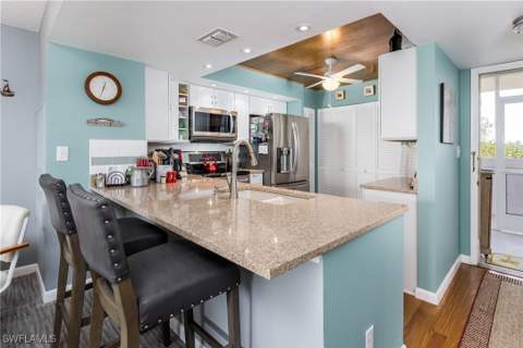 300 Stevens Landing Dr C205, Marco Island FL - photo 18 of 49