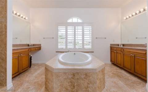 5221 Seagull Ct, Cape Coral FL - photo 19 of 34