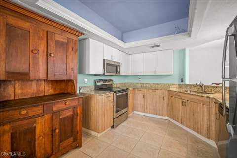 2651 Citrus Lake Dr D203, Naples FL - photo 11 of 37