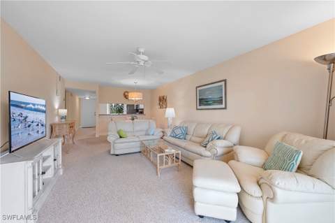 3072 Sandpiper Bay Cir M202, Naples FL - photo 10 of 42