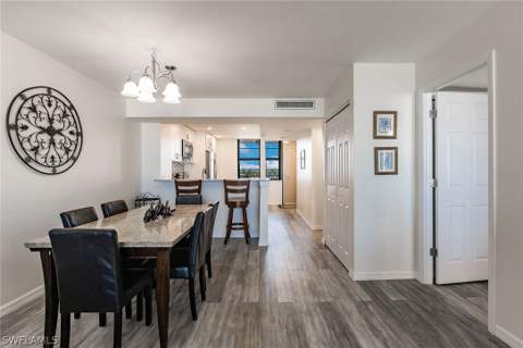 380 Seaview Ct 604, Marco Island FL - photo 10 of 36