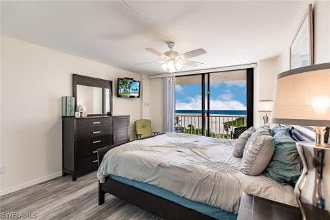 380 Seaview Ct 604, Marco Island FL - photo 22 of 36