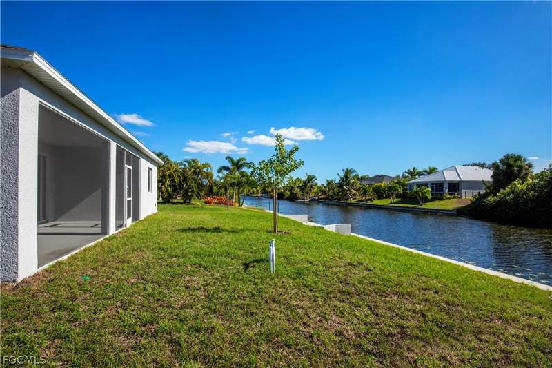 3 bedroom SingleFamilyResidence at 2702 NW 1st Ter, Cape Coral, Cape Coral — photo 3
