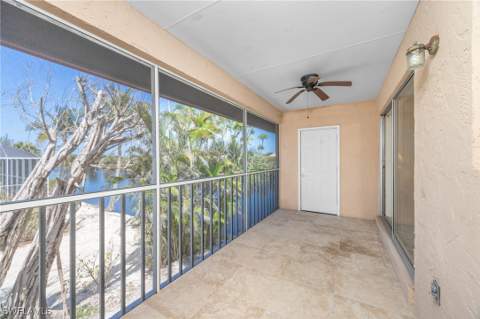 1610 Middle Gulf Dr A5, Sanibel FL - photo 10 of 33