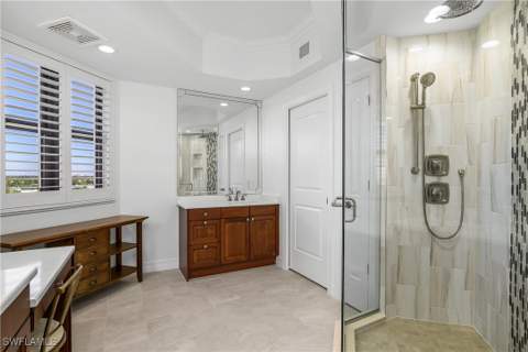 14300 Riva Del Lago Dr 805, Fort Myers FL - photo 17 of 43