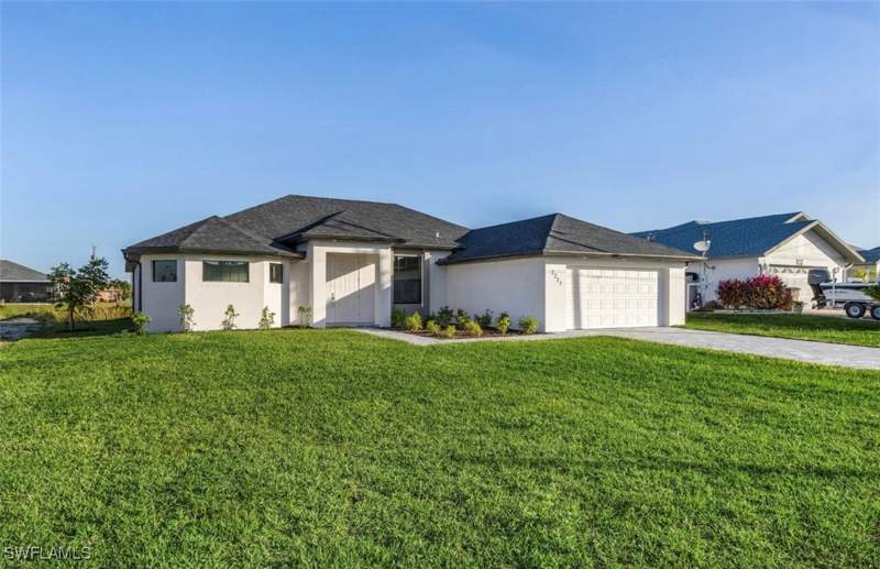 4 bedroom SingleFamilyResidence at 2227 SW 2nd Ter, Cape Coral, Cape Coral — photo 5