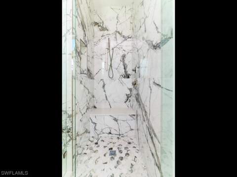 542 Coconut Ave, Goodland FL - photo 11 of 33