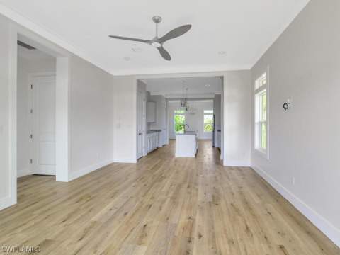 542 Coconut Ave, Goodland FL - photo 12 of 33