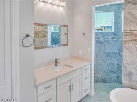 2563 SW 27th Ave, Cape Coral FL - photo 14 of 50