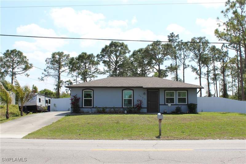 3 bedroom SingleFamilyResidence at 2609 Owen AVE S, LEHIGH ACRES, Lehigh Acres — photo 3