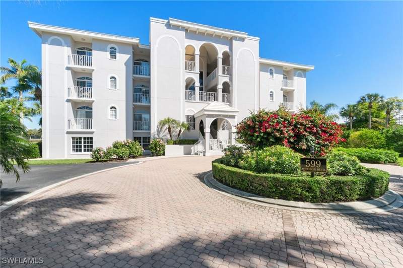 3 bedroom Condominium at 599 Audubon Blvd 201, Montclair, Naples — photo 2