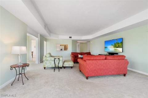 599 Audubon Blvd 201, Naples FL - photo 6 of 50