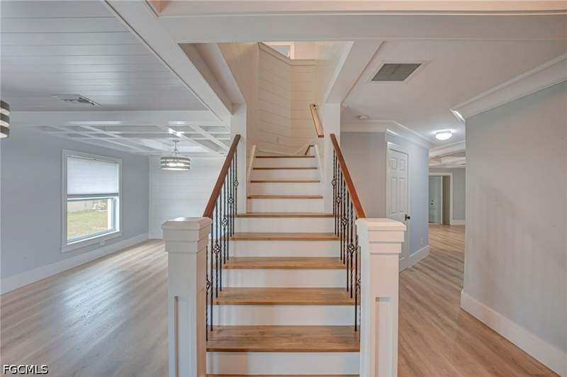 4 bedroom SingleFamilyResidence at 1509 Junior Ct, Varsity Lakes, Lehigh Acres — photo 3