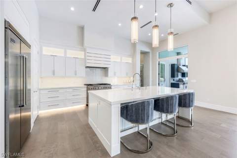569 Neapolitan Way, Naples FL - photo 14 of 50