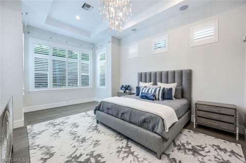 569 Neapolitan Way, Naples FL - photo 15 of 50