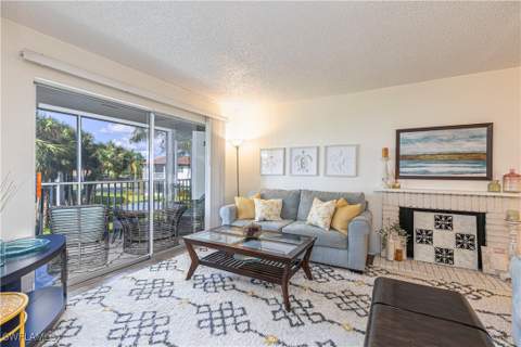 7043 New Post Dr 7, North Fort Myers FL - photo 12 of 26