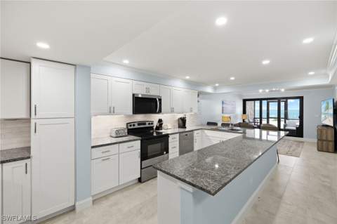 2445 W Gulf Dr E6, Sanibel FL - photo 10 of 42