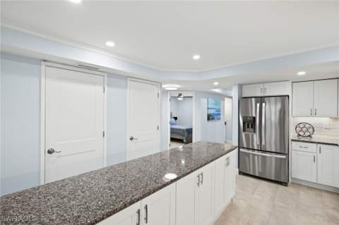 2445 W Gulf Dr E6, Sanibel FL - photo 8 of 42