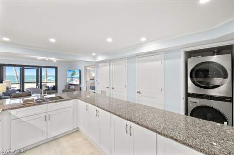 2445 W Gulf Dr E6, Sanibel FL - photo 9 of 42