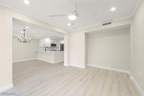 200 Periwinkle Way 132, Sanibel FL - photo 20 of 44