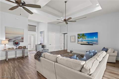 6617 Joanna Cir, Fort Myers FL - photo 10 of 50