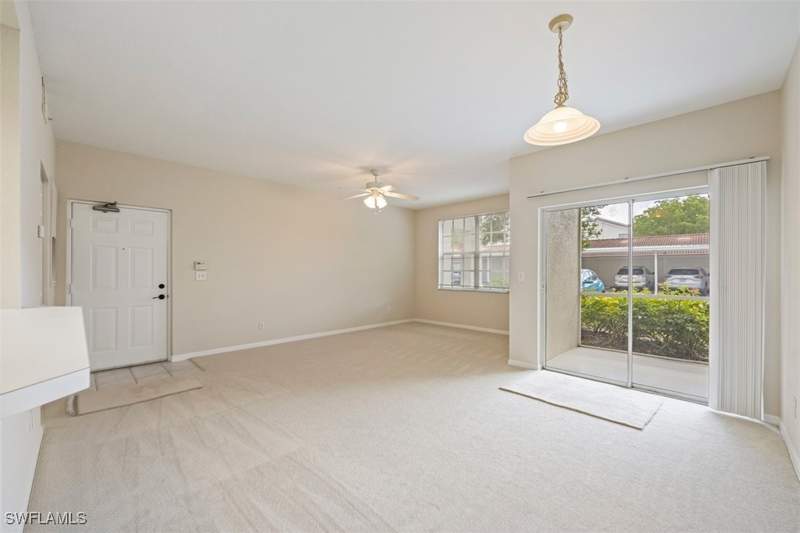 2 bedroom Condominium at 4635 Saint Croix Ln 1218, St Croix, Naples — photo 5