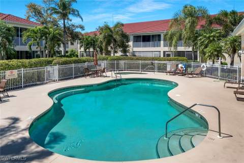 630 Lalique Cir 506, Naples FL - photo 13 of 28